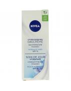 Essentials hydraterende dagcreme norm/gem SPF15Dagverzorging4005900741240