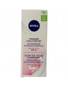 Essentials hydraterende dagcreme droog/gev SPF15Dagverzorging4005900741301