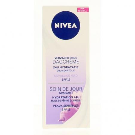 Essentials dagcreme sensitive SPF15Dagverzorging4005900738820